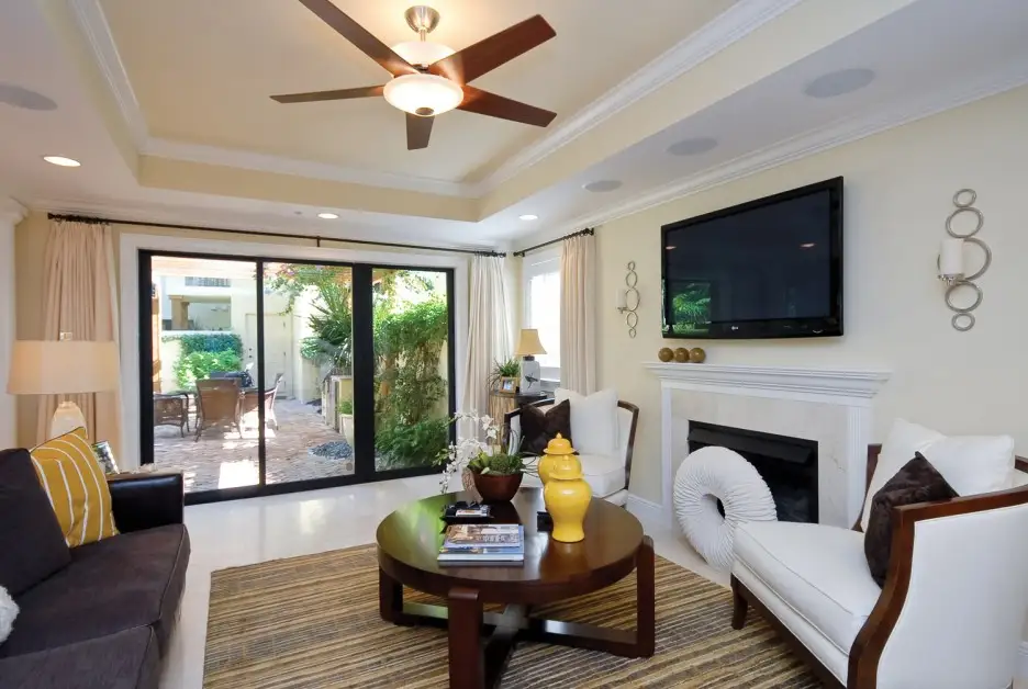 Ventilatorul de tavan, indispensabil pe timpul verii