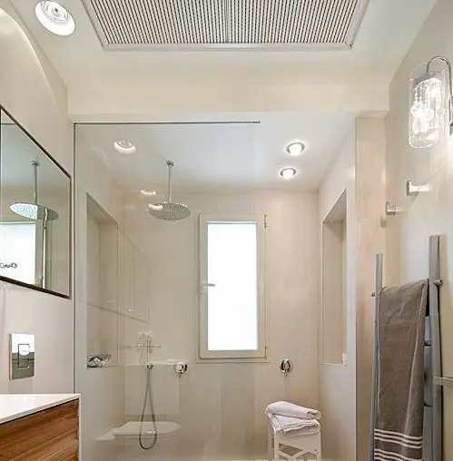 Reamenajarea dusului coloane de dus vs paneluri de dus cu hidromasaj