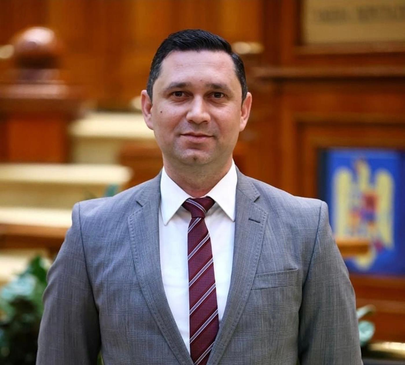 Deputatul Bogdan Toader: Se fac primii pași pentru combaterea violenței în școli și a bullying-ului!