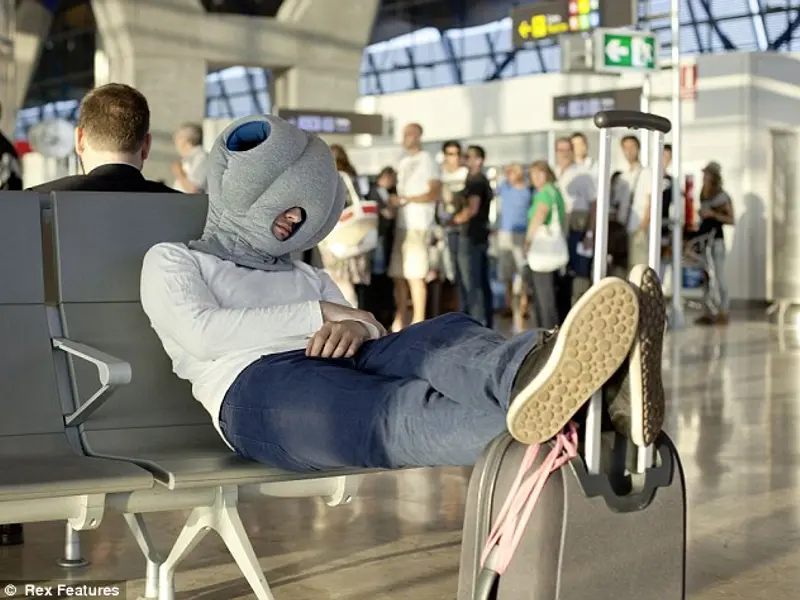 INEDIT: Perna Ostrich de dormit oriunde