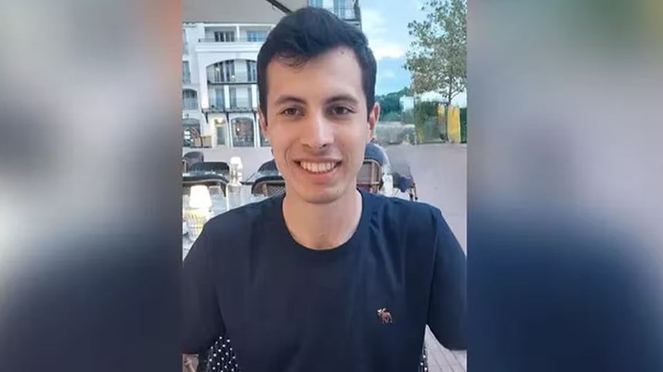 Tânărul Quentin Deranque a fost ucis într-un atac brutal comis de o bandă Antifa la Lyon. Printre cei arestați se află și asistentul unui parlamentar de extremă stânga
