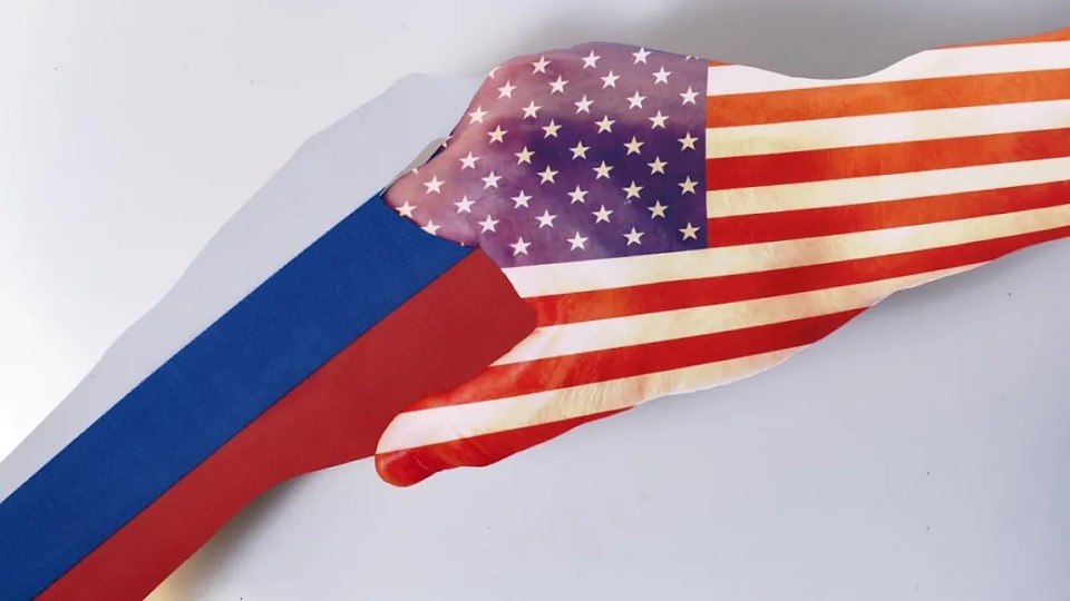 Toată planeta așteaptă cu sufletul la gură rezultatul negocierilor SUA – Rusia. Moscova vrea să fie recunoscute ca fiind ale ei patru regiuni din Ucraina!