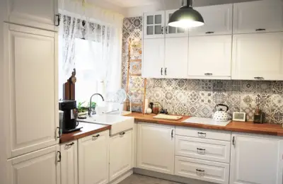 Scandinavian-Style Kitchen with Rustic Accents