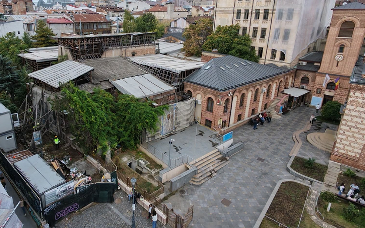 Încep lucrările de punere în siguranță la Palatul Voievodal Curtea Veche.