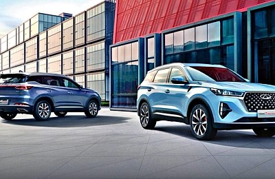 Chery deschide un showroom în București și lansează SUV-ul hibrid compact Chery TIGGO 4