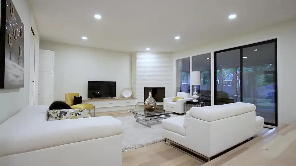 Choosing the Right Lighting for Your Living Room: A Complete Guide