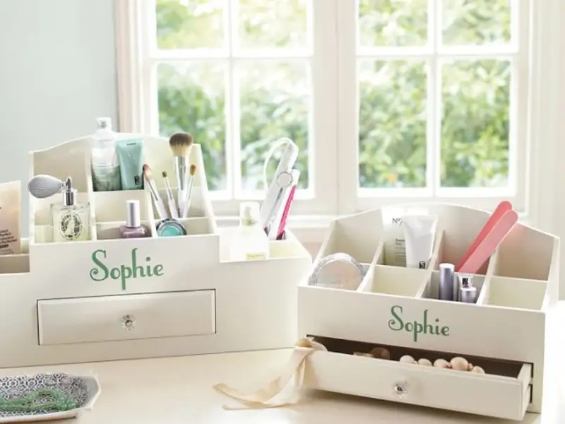 13 idei de stocare a machiajelor si bijuteriilor