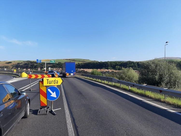 Restricții de circulație pe Autostrada Transilvania (A3). Au loc lucrări pe breteaua Gilău-Turda
