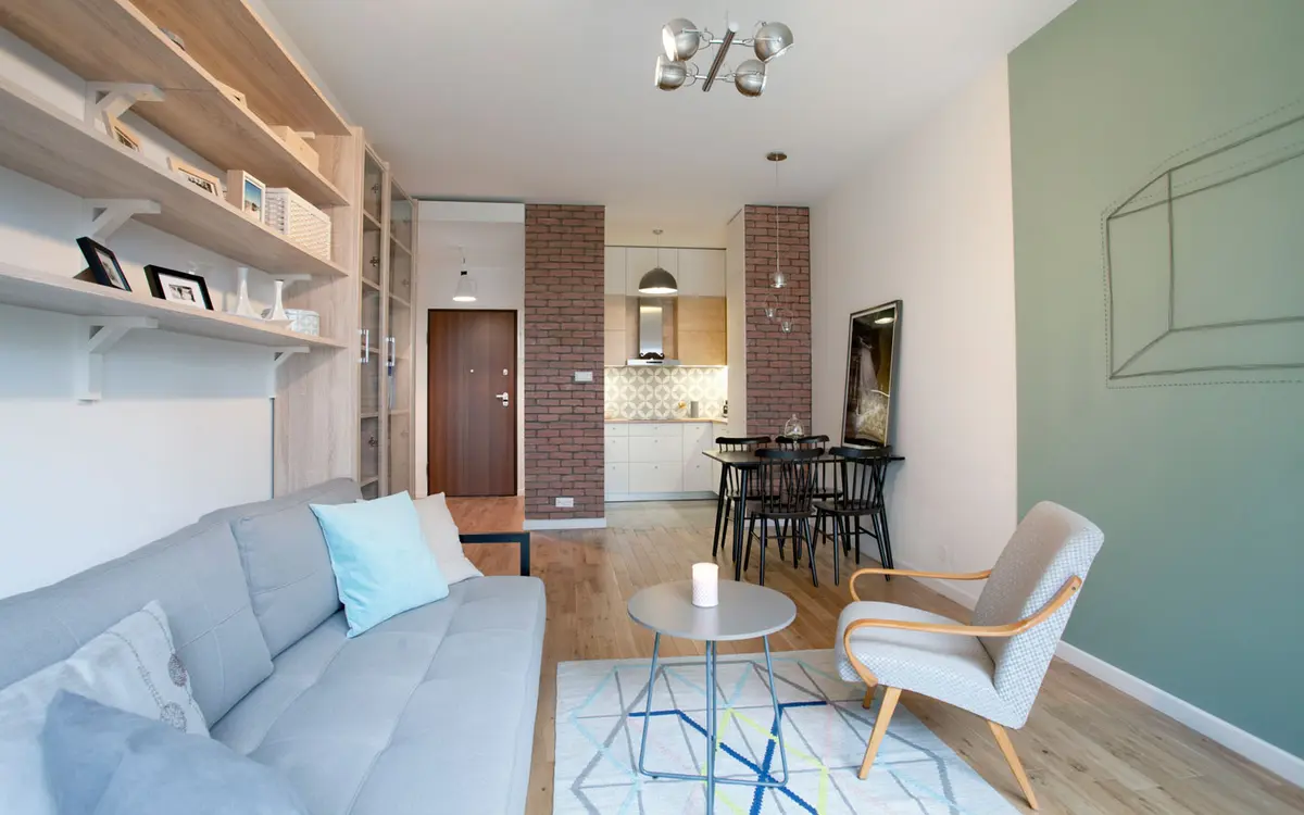 Apartament mic cu o amenajare minimalista