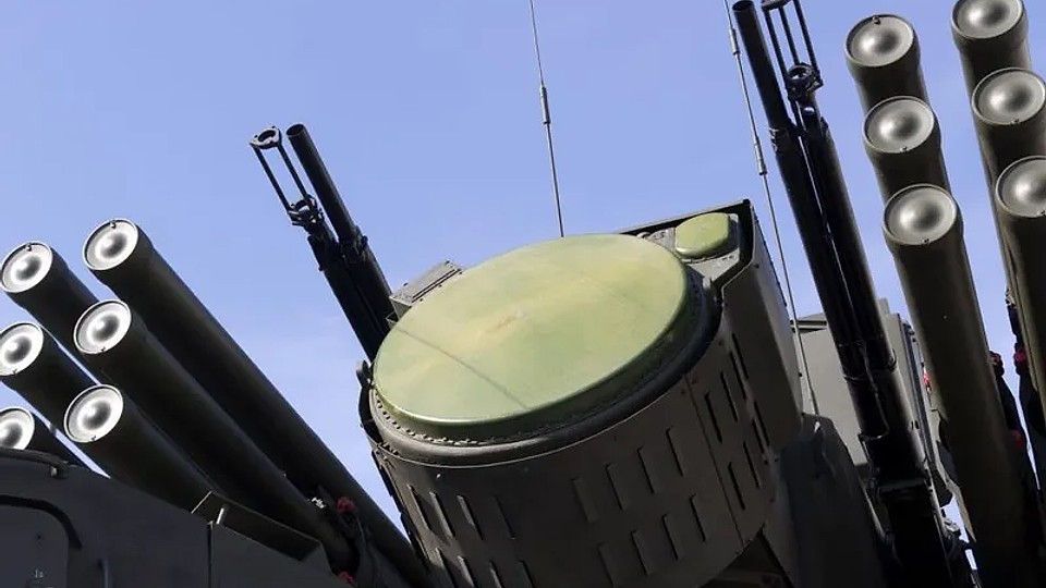 O dronă ucraineană distruge 3 elicoptere Mi-8, Mi-26 şi Mi-28 şi un complex Panţir-S1