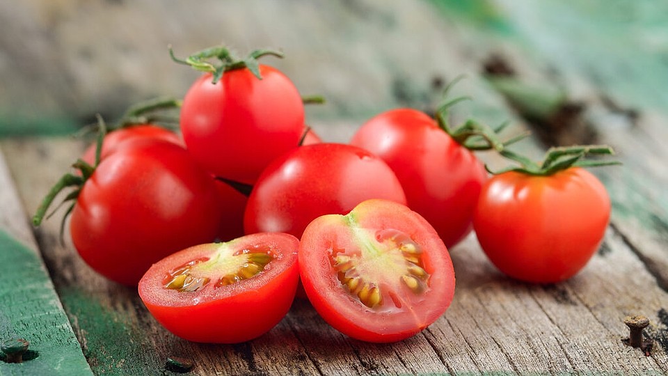 Cum să crești roșii cherry în casă. Sfaturi practice pentru o recoltă delicioasă chiar la tine acasă