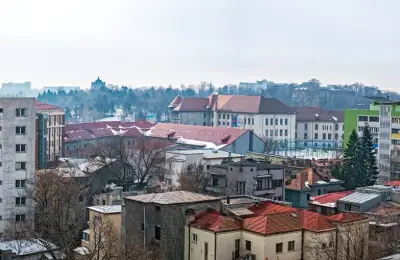 Costuri de întreținere: apartament vs. casă – Care sunt diferențele de costuri lunare, întreținere și reparații?