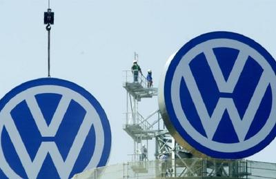 Volkswagen a finalizat vânzarea fabricii de producţie Kaluga din Rusia şi a filialelor sale locale