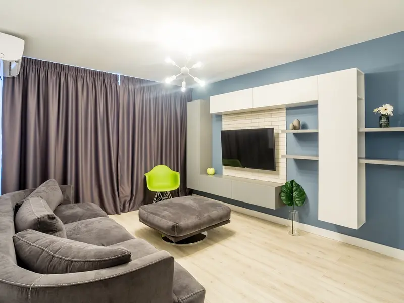 Acasa la Sorina si Cristian un apartament de 3 camere vesel si primitor