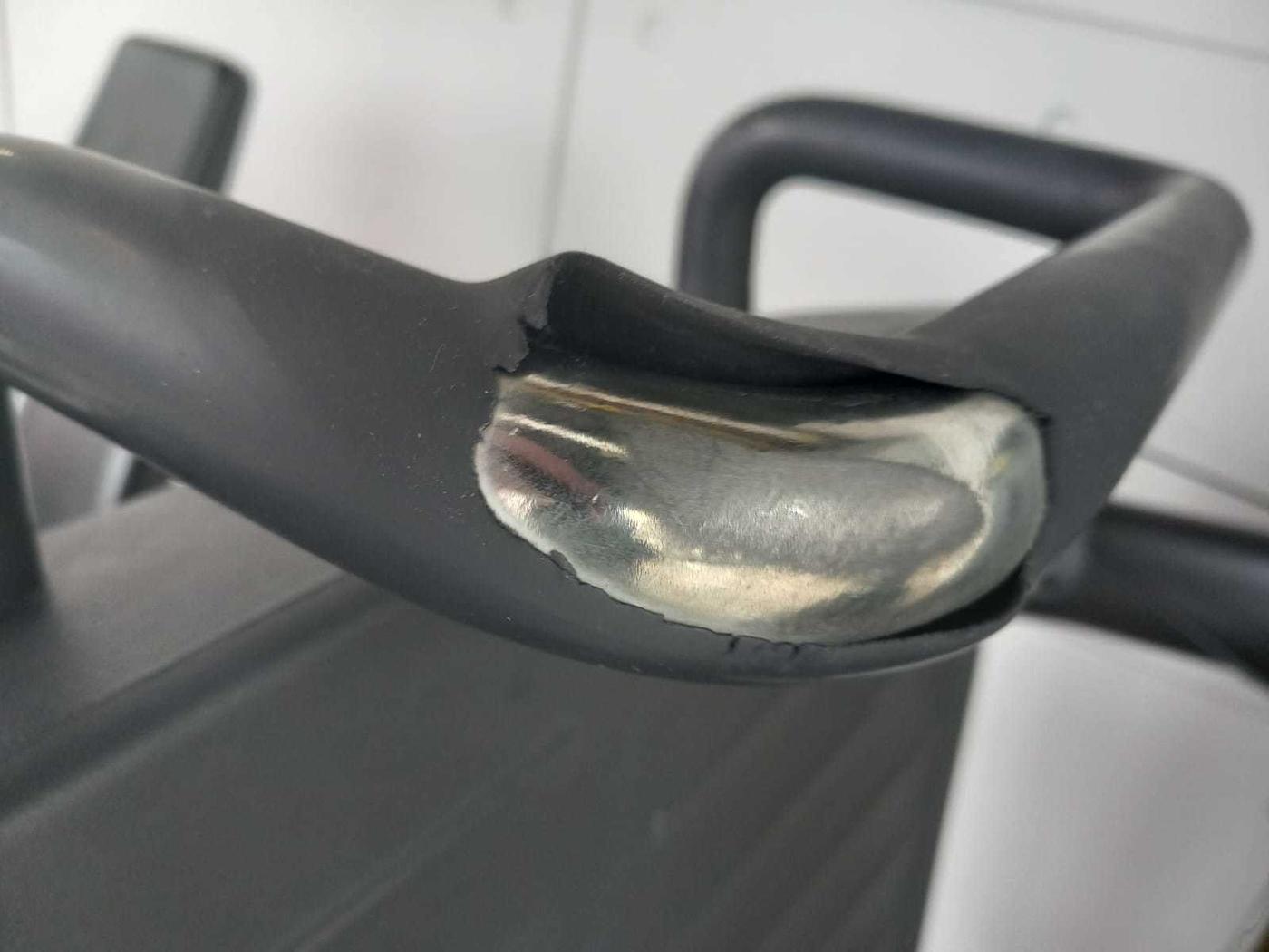 Mai multe săli de fitness World Class din Bucureşti au fost închise de ANPC/ Printre nereguli: zone cu risc de accidentare, aparate de fitness fără traducere în limba română, pereţi murdari FOTO, VIDEO