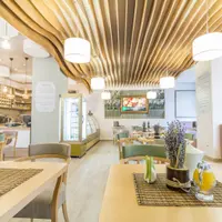 Amenajare Casa Naturalia oaza urbana cu delicatese bio