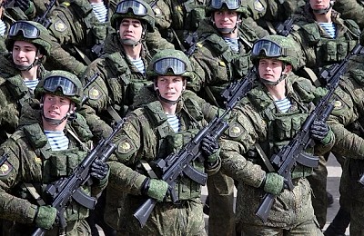 Mișcările militare rusești care au pus Europa pe jar: Kremlinul își extinde bazele. Avertismentul experților