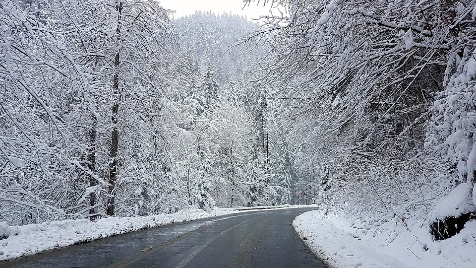 Va ninge în România mult mai devreme decât se anticipa. Anunțul făcut de ANM