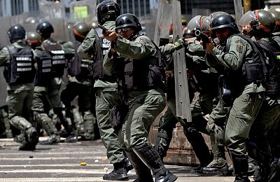 SUA au pus mâna pe arma ce provoacă sindromul Havana. L-au folosit pentru a anihila gărzile lui Maduro?
