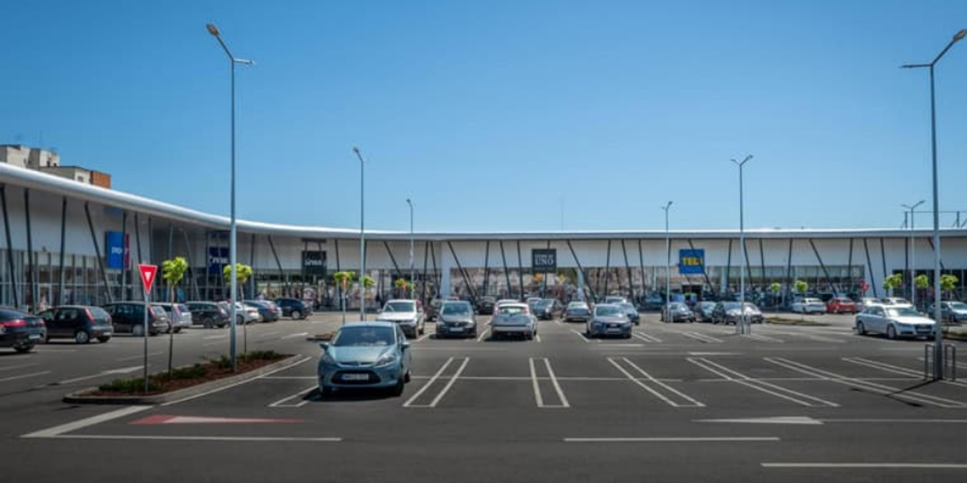 Un nou pol comercial la Eforie Sud. Galerie de 4.500 de metri pătrați, construită lângă viitorul supermarket Penny