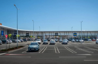 Un nou pol comercial la Eforie Sud. Galerie de 4.500 de metri pătrați, construită lângă viitorul supermarket Penny