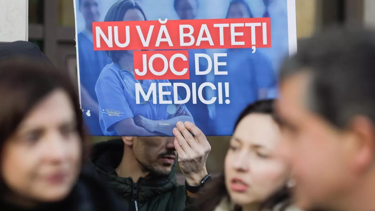 Sindicaliştii din sănătate strâng semnături pentru declanşarea grevei generale