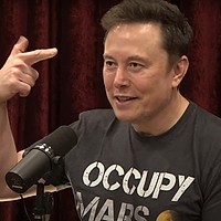 Rusia, acuzată că lansează drone cu Starlink în Ucraina. Elon Musk atacă public Polonia