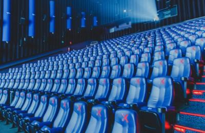 Analiză Colliers: Cinema-ul românesc atinge un maxim istoric în 2025. Încasări de 63 mil. euro, pe fondul scumpirii biletelor