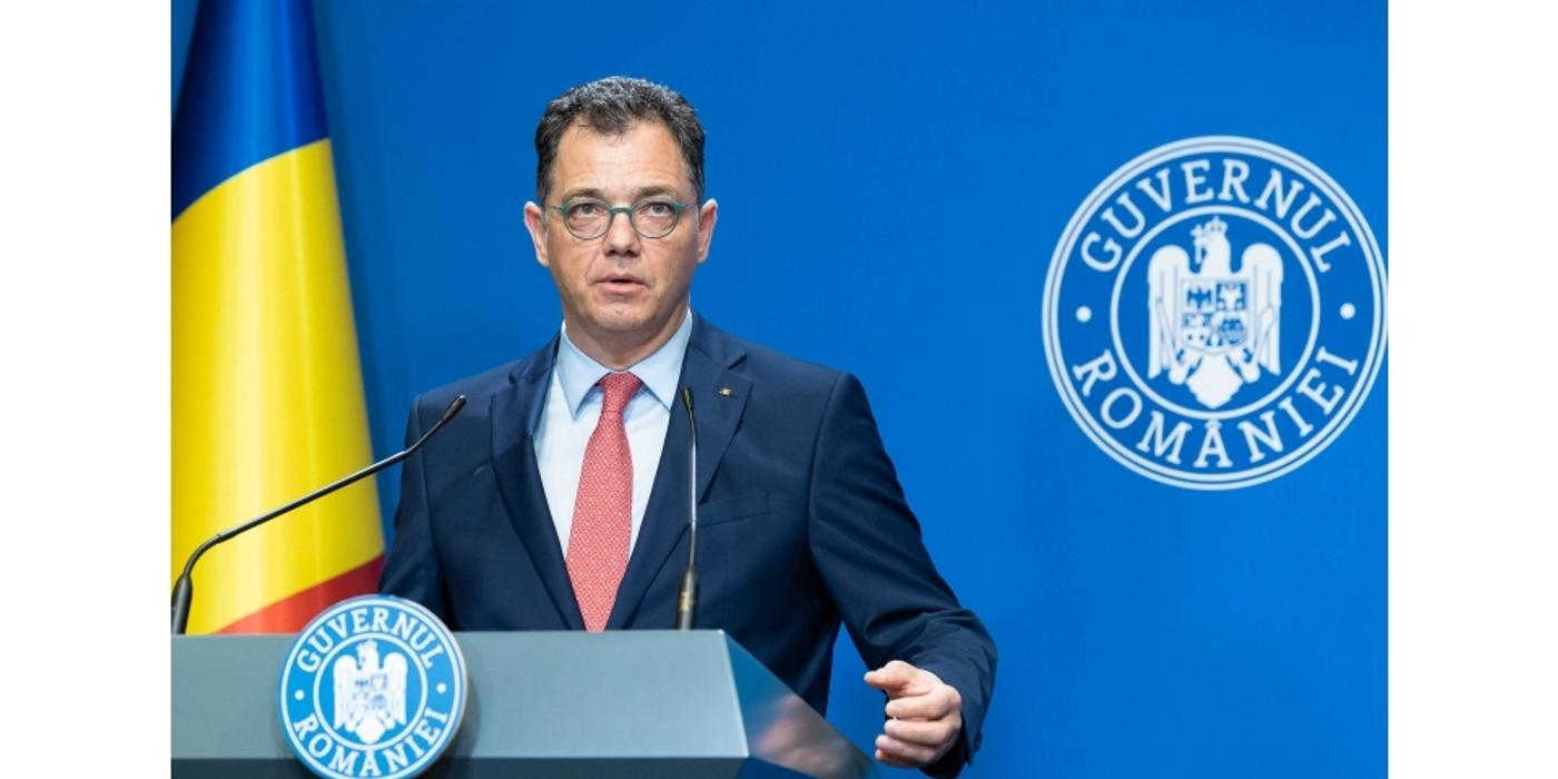 Ministrul Economiei: Sunt trei programe pe care o să le punem acum în transparenţă, săptămâna viitoare, vorbim de microindustrializare, de servicii de piaţă şi de fonduri elveţiene, într-o formă uşor diferită / Sprijinul să meargă spre investiţiile reale, proiecte mature