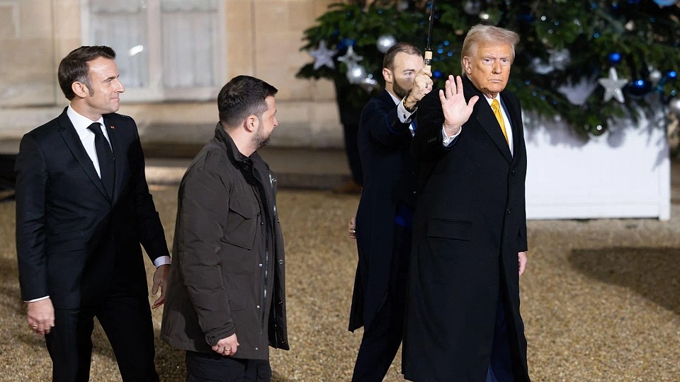 SUA și Ucraina discută un acord „îmbunătățit” privind mineralele rare, după ce refuzul lui Zelenski a stârnit furia lui Trump
