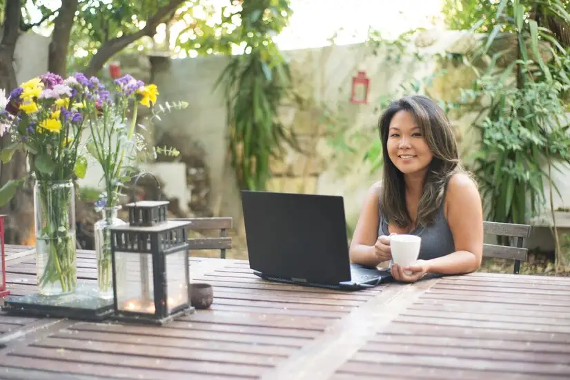 Home Office vs. Backyard Office: Which is Right for You?