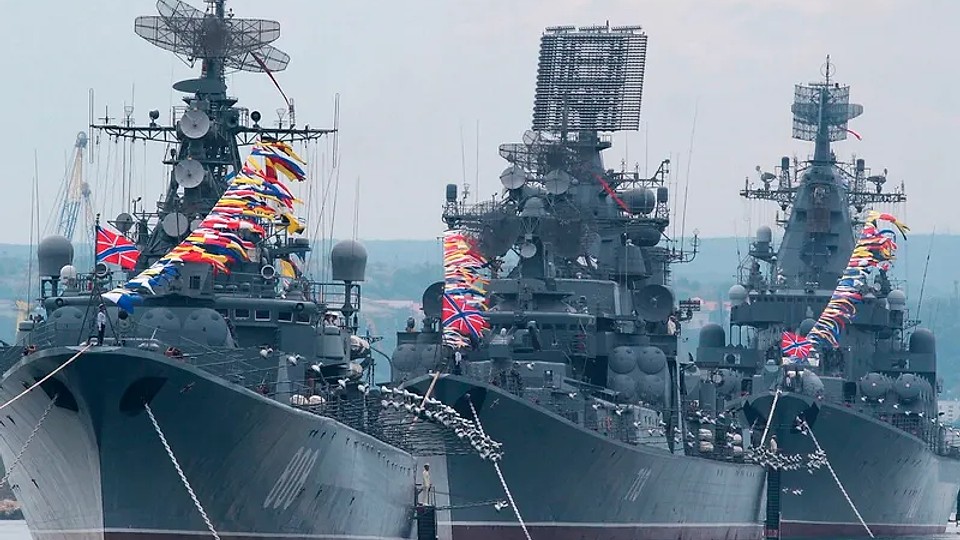 Bătălia pentru Odesa. Putin vrea porturile de la Marea Neagră, aproape de România, ca să taie accesul Ucrainei