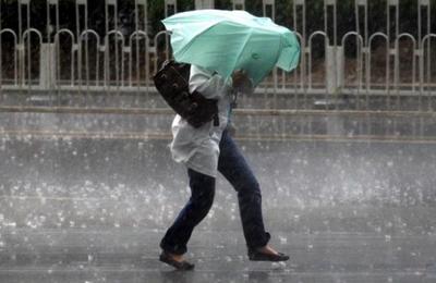 Cod galben de vremea rea pentru mai multe județe din țară, inclusiv Cluj