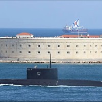 Operațiunea „Curățarea Mării Negre” de submarinele Rusiei. Avioane NATO monitorizează, Ucraina lovește