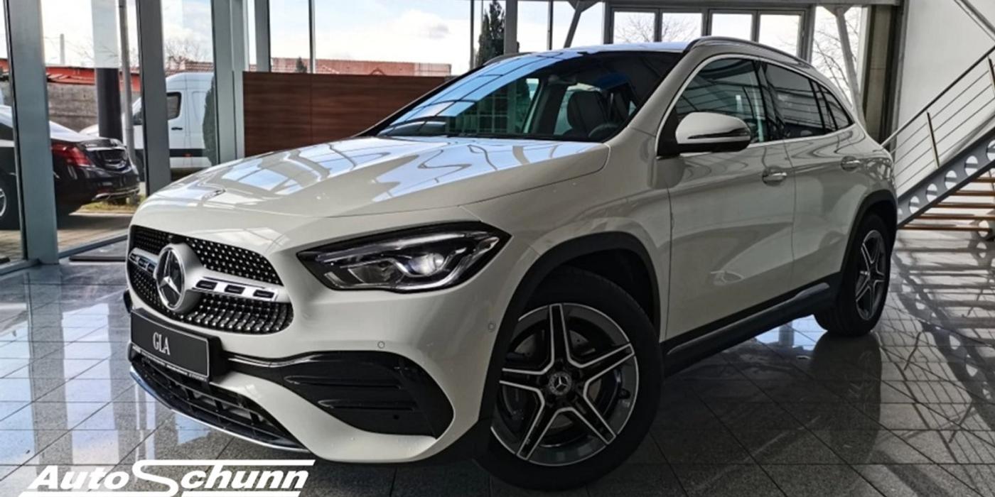 Mercedes-Benz GLA versus GLE comparator pachete de dotări de siguranță