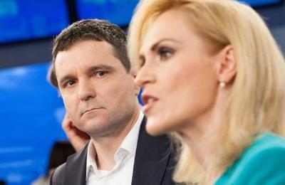 SONDAJ Firea îi fură din procentele lui Piedone și îl trimite pe Nicușor Dan pe locul 1 la București