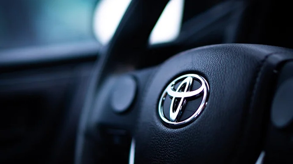 Viitor electric: Toyota va echipa maşinile cu baterii solide de generaţie următoare