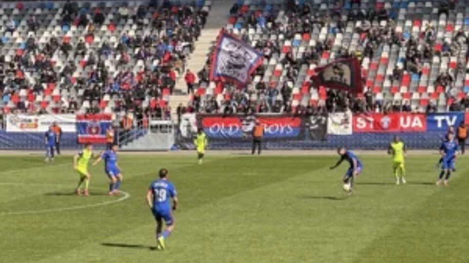 Victorie simplă cu Politehnica Iași, Steaua merge în playoff