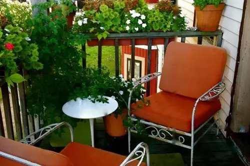 Spatii verzi amenajate in balcon