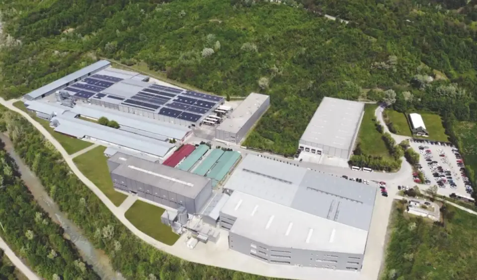 Innovation and Diversification Drive LEMS Furniture Store Network Revenue to 356.4 Million Lei