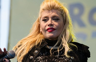 Diva Loredana Groza a arătat sclipitor la ultimul concert! Deși are 60 de ani, nu-i dai nici 20!