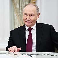 „Rusia nu vrea să negocieze nimic altceva decât condițiile capitulării Ucrainei și Occidentului”. Culisele negocierilor fără rezultat dintre Putin și emisarii lui Trump