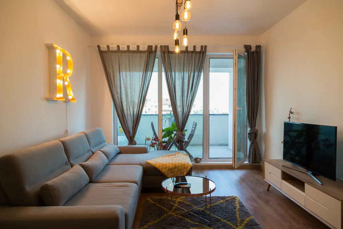 Design modern cu influente retro intr-un apartament de 63 mp din Bucuresti
