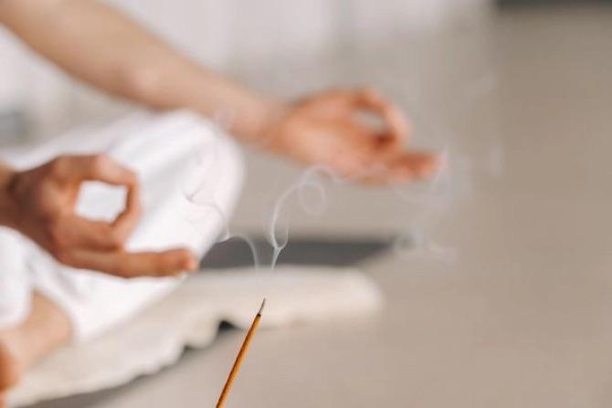 Cuvintele noastre ne creează starea noastră de fericire