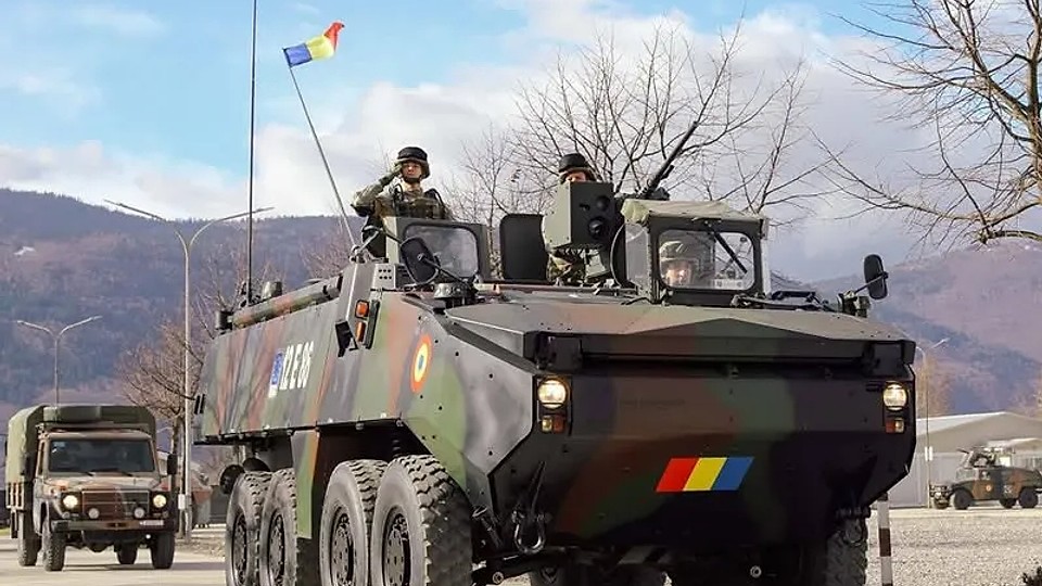 Bugetul Armatei Române crește peste pretențiile lui Trump și poate trece de 5% din PIB. Ce arme luăm