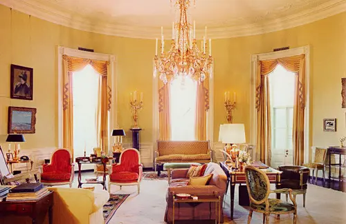 Sister Parish și contribuția sa în evoluția designului de interior