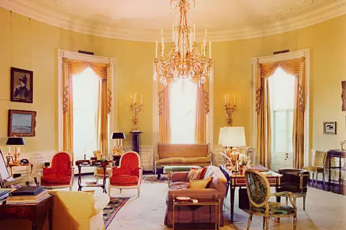 Sister Parish și contribuția sa în evoluția designului de interior