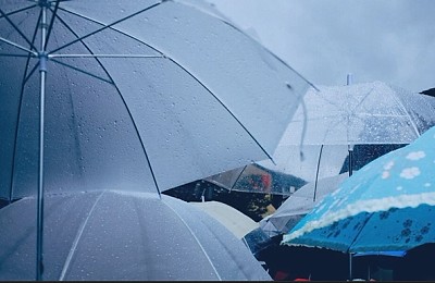 Prognoza meteo, 17 noiembrie. Vreme capricioasă la început de săptămână. Unde va ploua