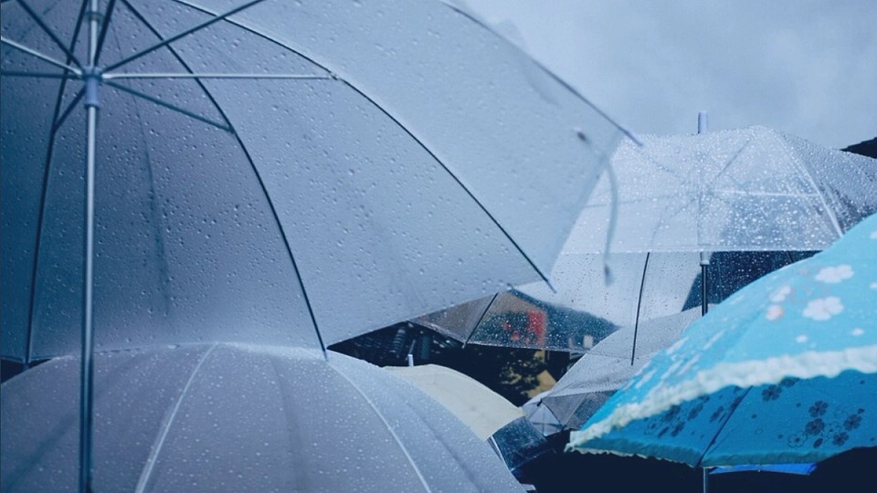 Prognoza meteo, 17 noiembrie. Vreme capricioasă la început de săptămână. Unde va ploua