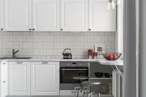 Un spatiu de 55 mp se transforma intr-un apartament cochet cu 2 camere